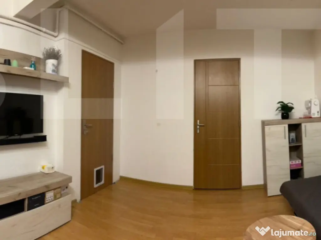 Vand apartament str.Timisorii
