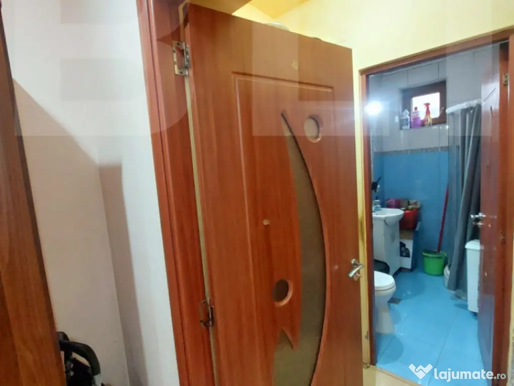 Vand apartament str.Timisorii