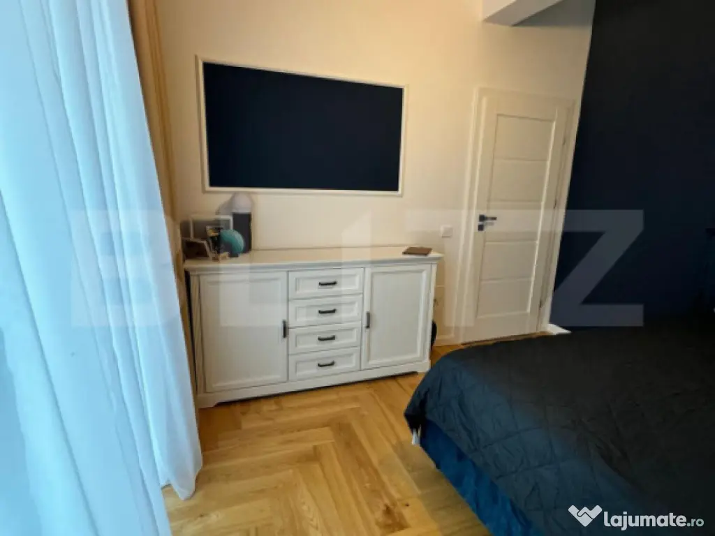 Apartament superb, 4 camere cu terasa de 50mp 