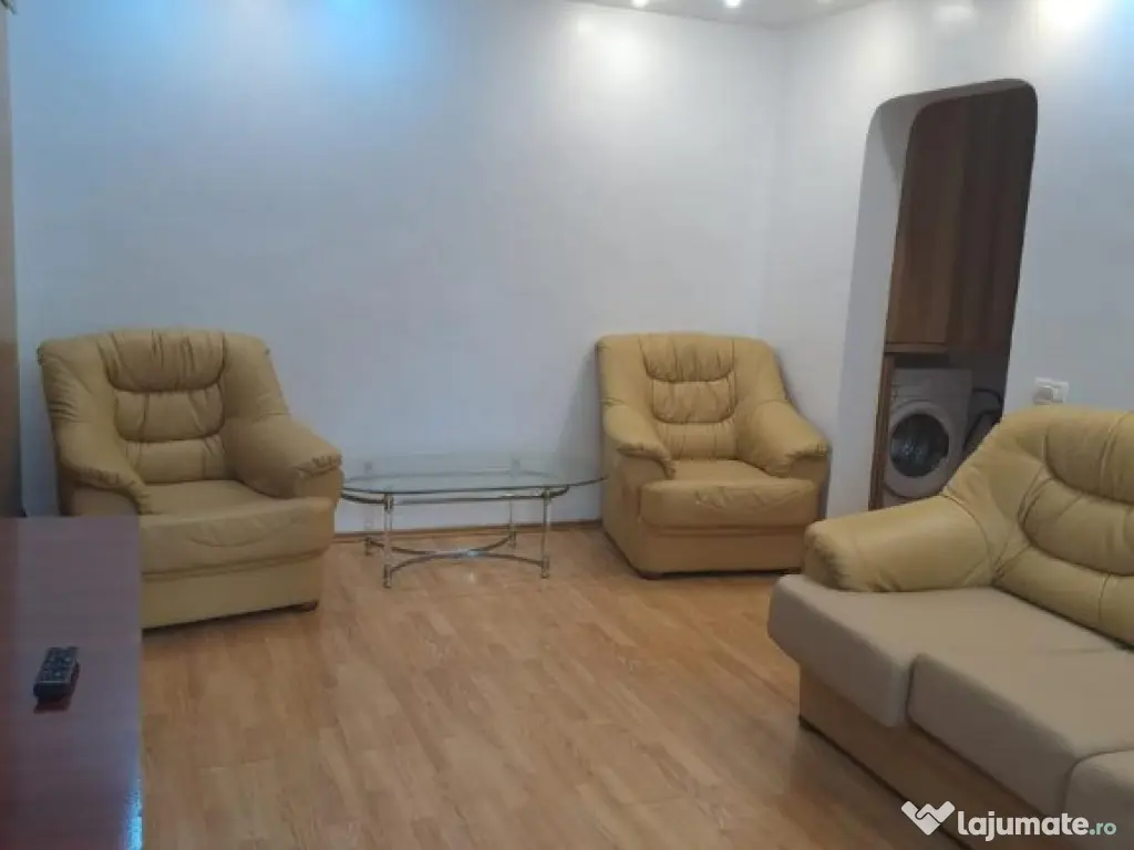 City Park Mall, 2 camere, mobilat, etaj 2, inchirieri