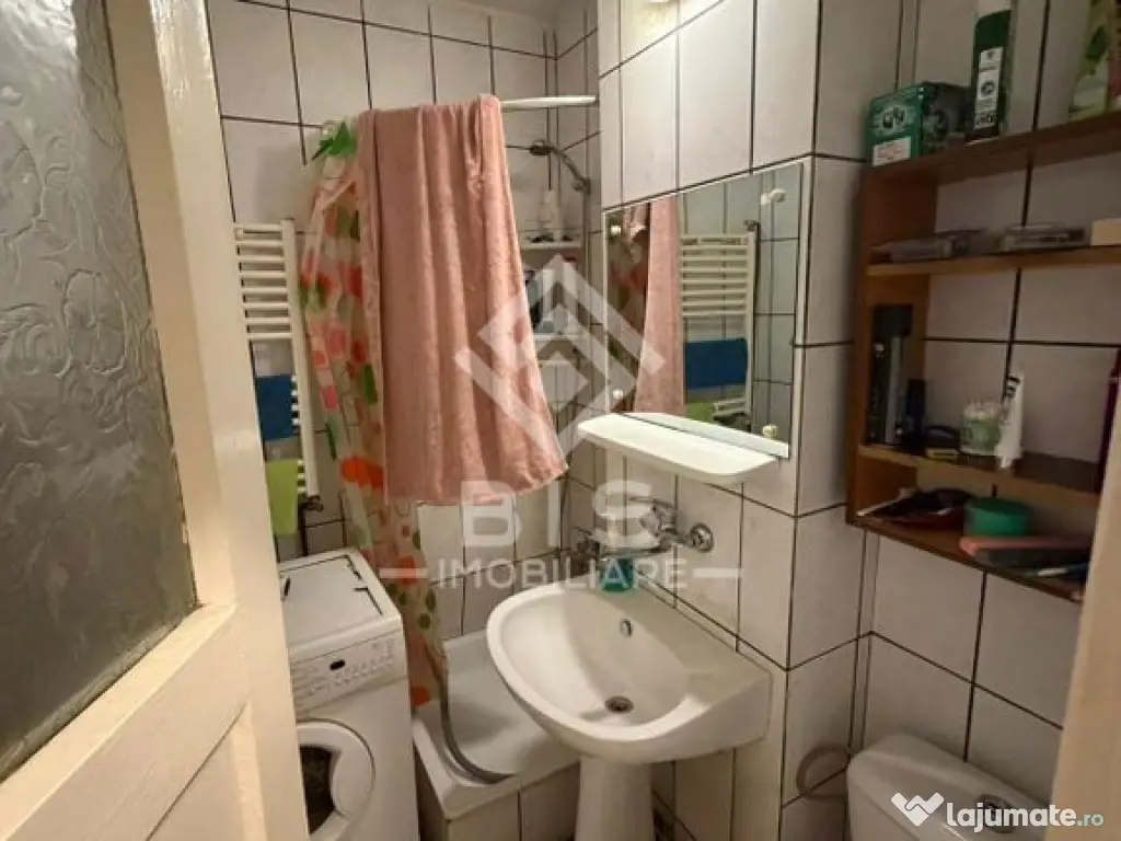 Apartament de vanzare - zona centrala
