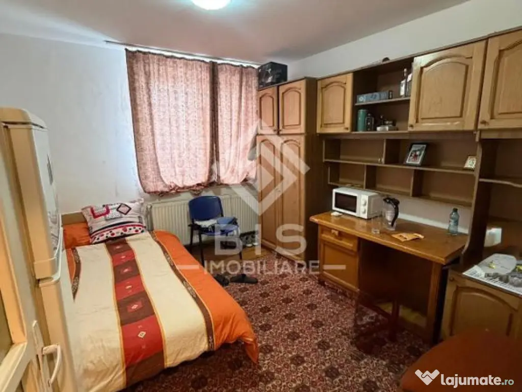 Apartament de vanzare - zona centrala