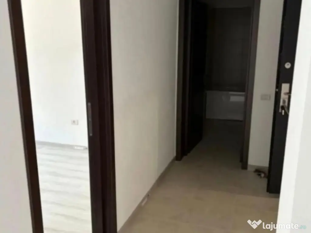 Garsoniera semidecomandat - zona Sanpetru. 