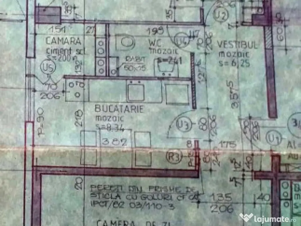Apartament 3 camere,decomandat,2 balcoane,159000 Euro neg 