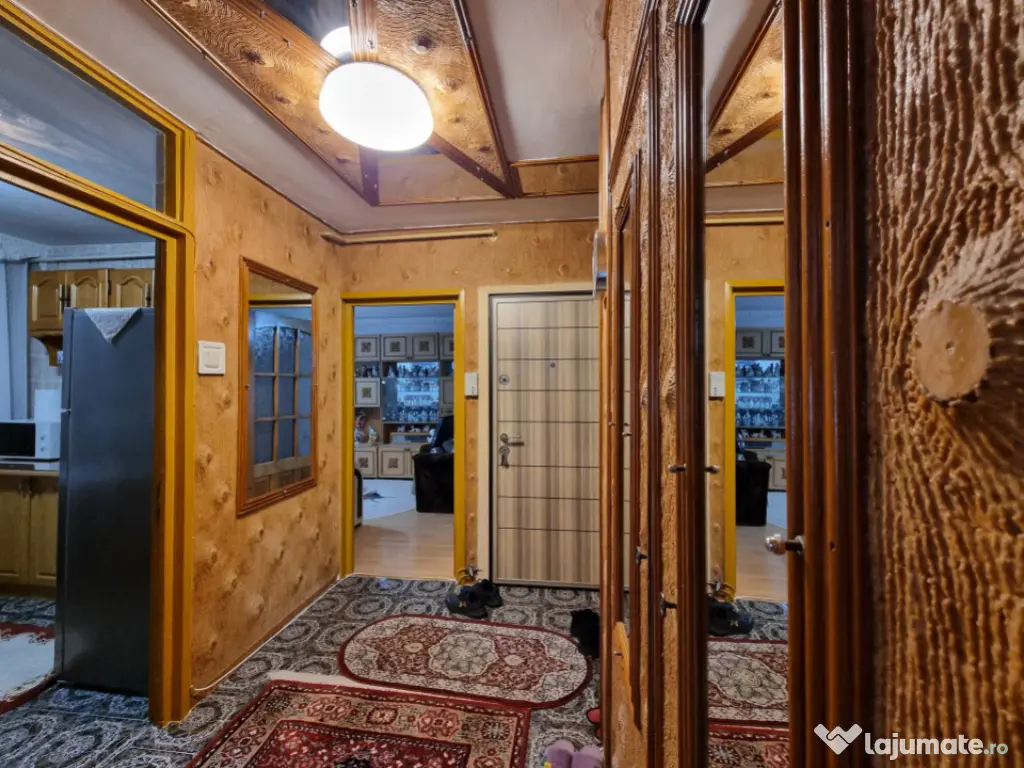 Arena Mall- 22 Decembrie- 2 camere decomandate- prima închi 