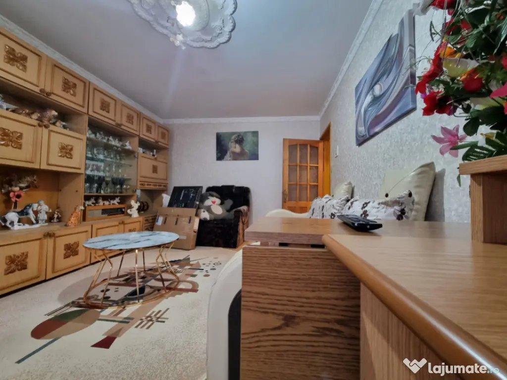 Arena Mall- 22 Decembrie- 2 camere decomandate- prima închi 