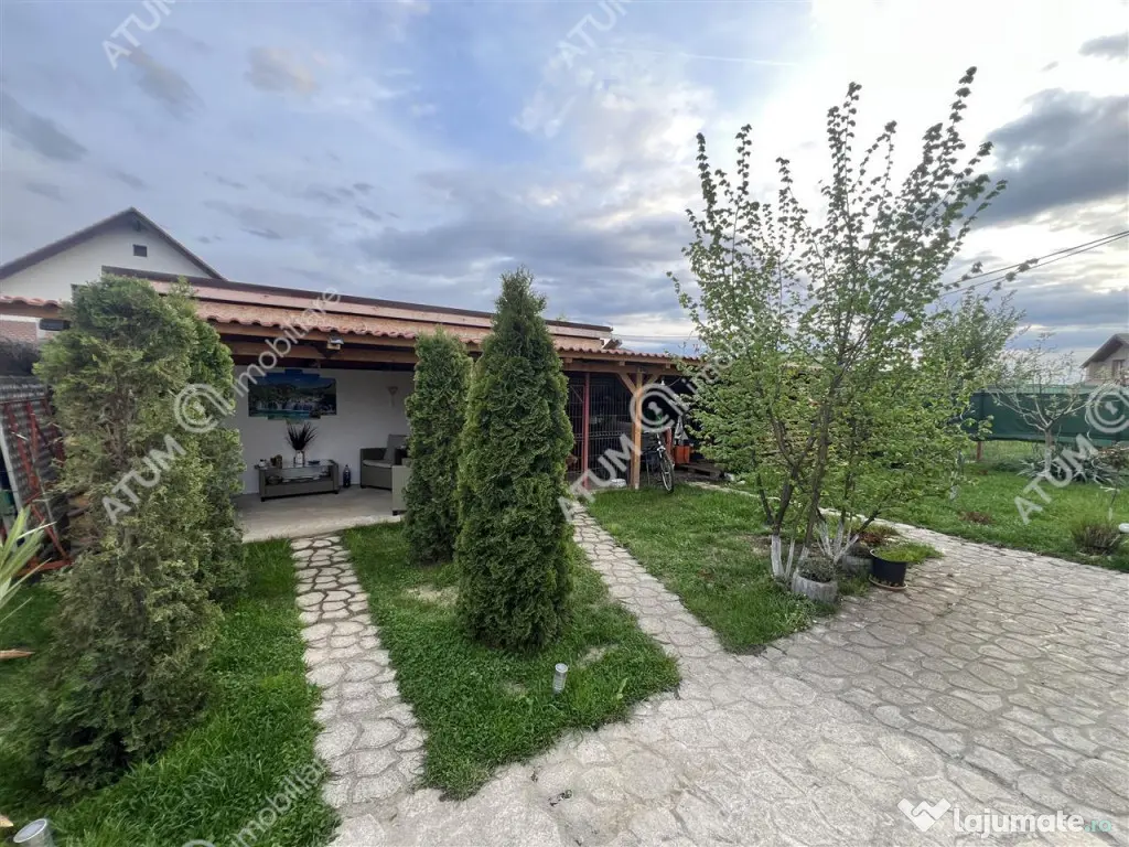 Casa individuala cu 5 camere si 3 bai cu teren de 356 mp zon 