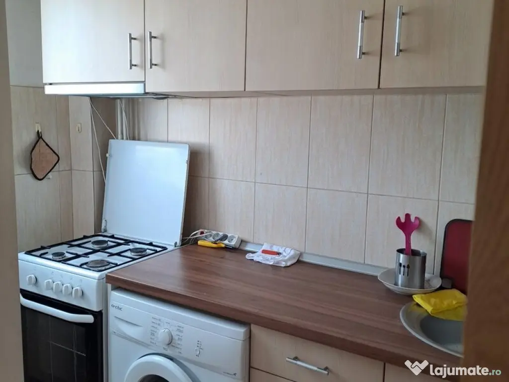 Garsoniera ,Iancului, utilata si mobilata, metrou 