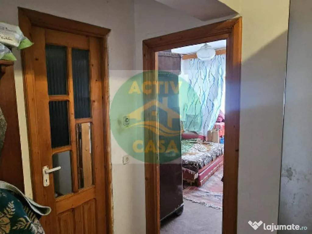 Apartament 2 camere si 2 balcoane, centru