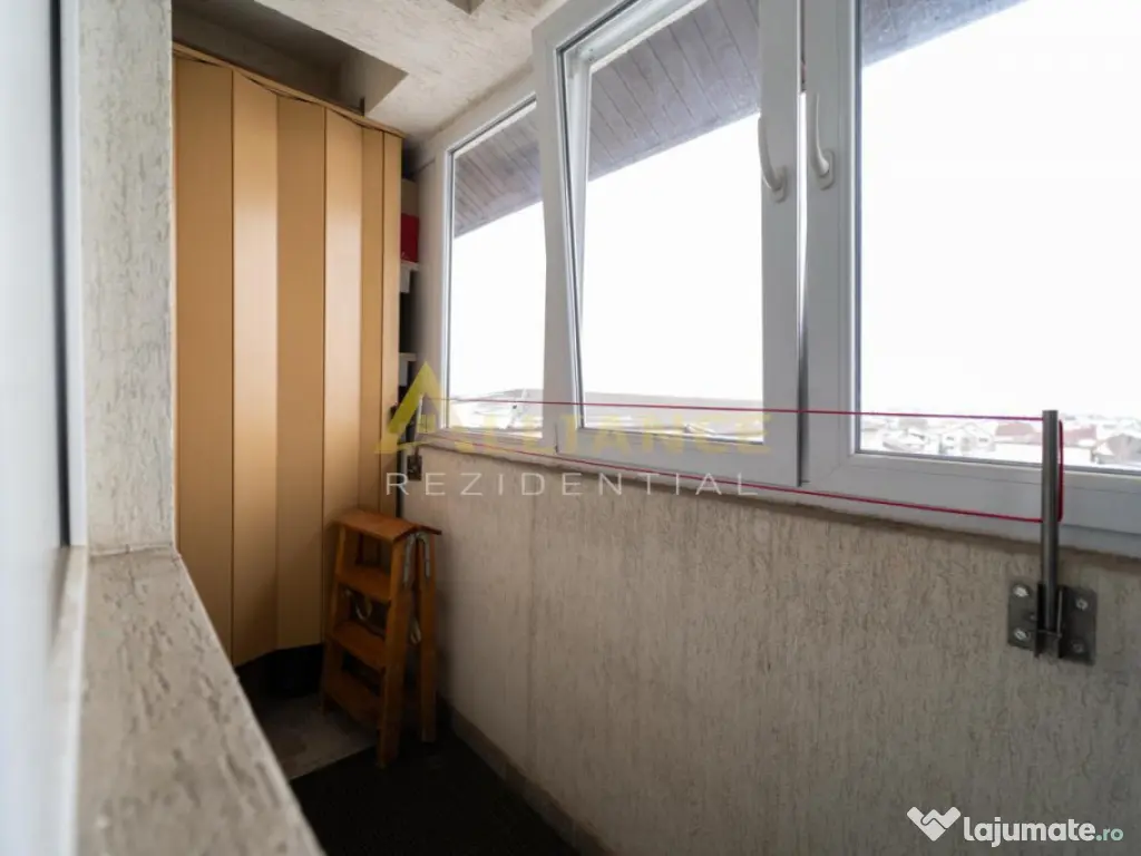 Apartament cu 3 camere si 2 bai,Solstitiului Suprafata total 