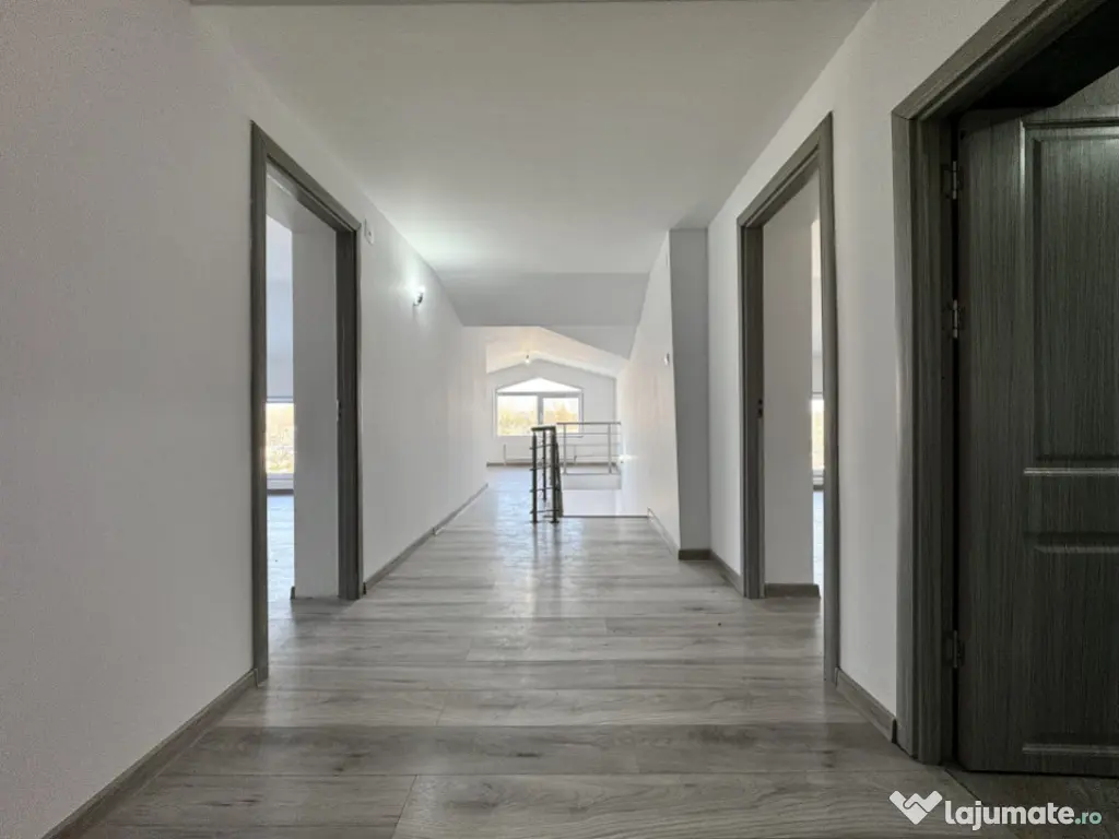 Casa individuala 4 camere, curte, zona retrasa - Chiajna 