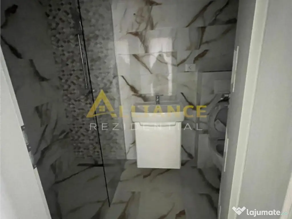 Garsoniera decomandata - Metrou Berceni 