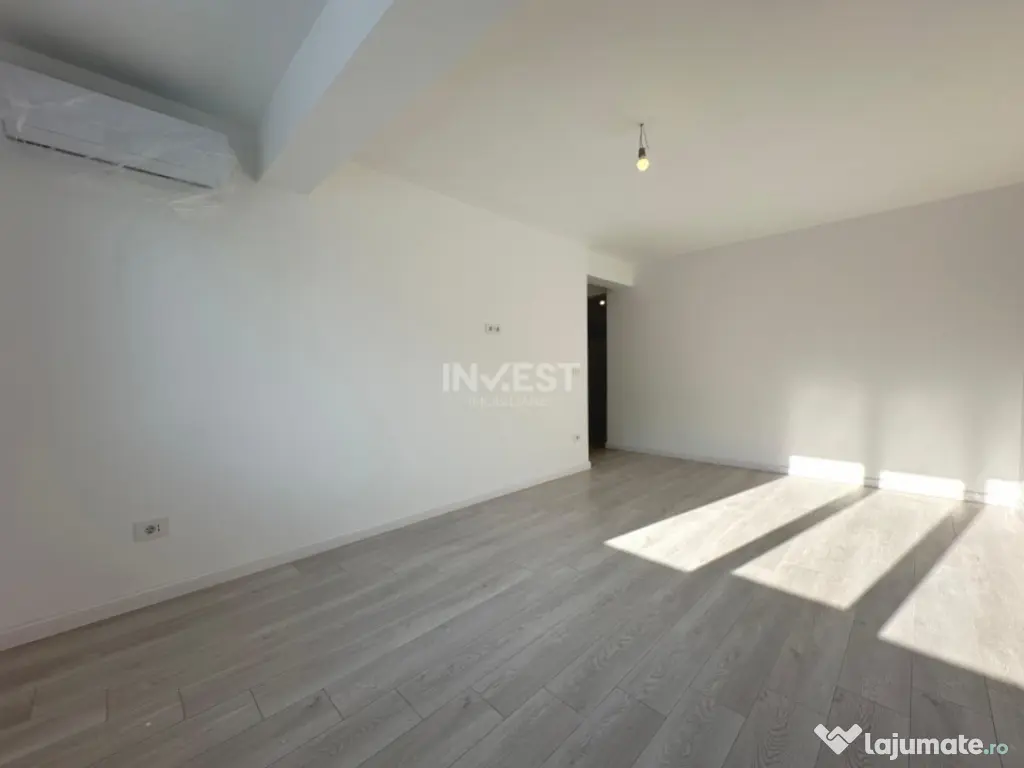 COMISION 0%! 1 CAMERA DECOMANDAT BLOC NOU 