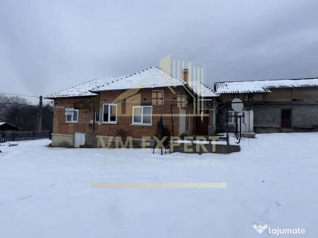 CASĂ 4 CAMERE TEREN 3038 MP ALBEȘTII DE MUSCEL 
