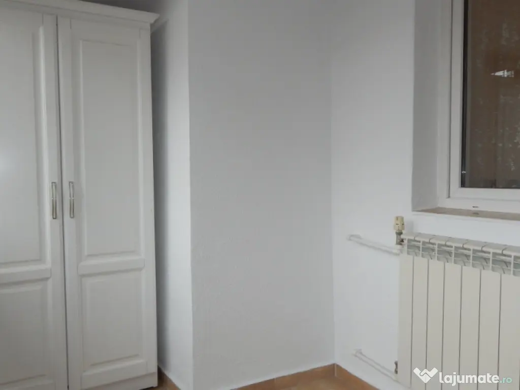 Apartament spatios p-ta Alba Iulia 