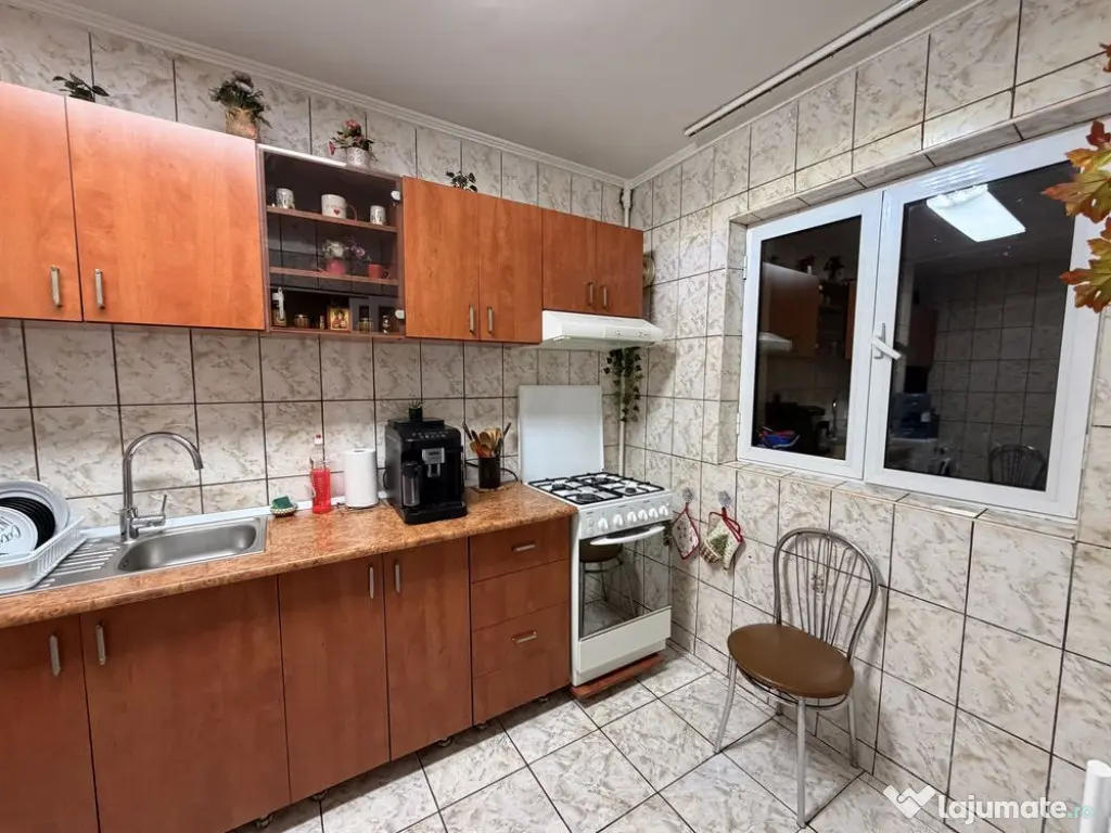 Apartament 3 camere Constantin Brancoveanu 