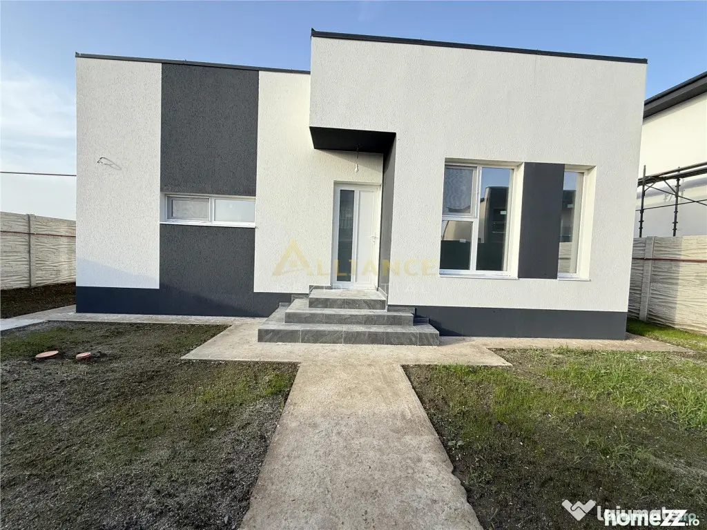 Casa individuala | 3 camere | Incalzire in pardoseala | Tere