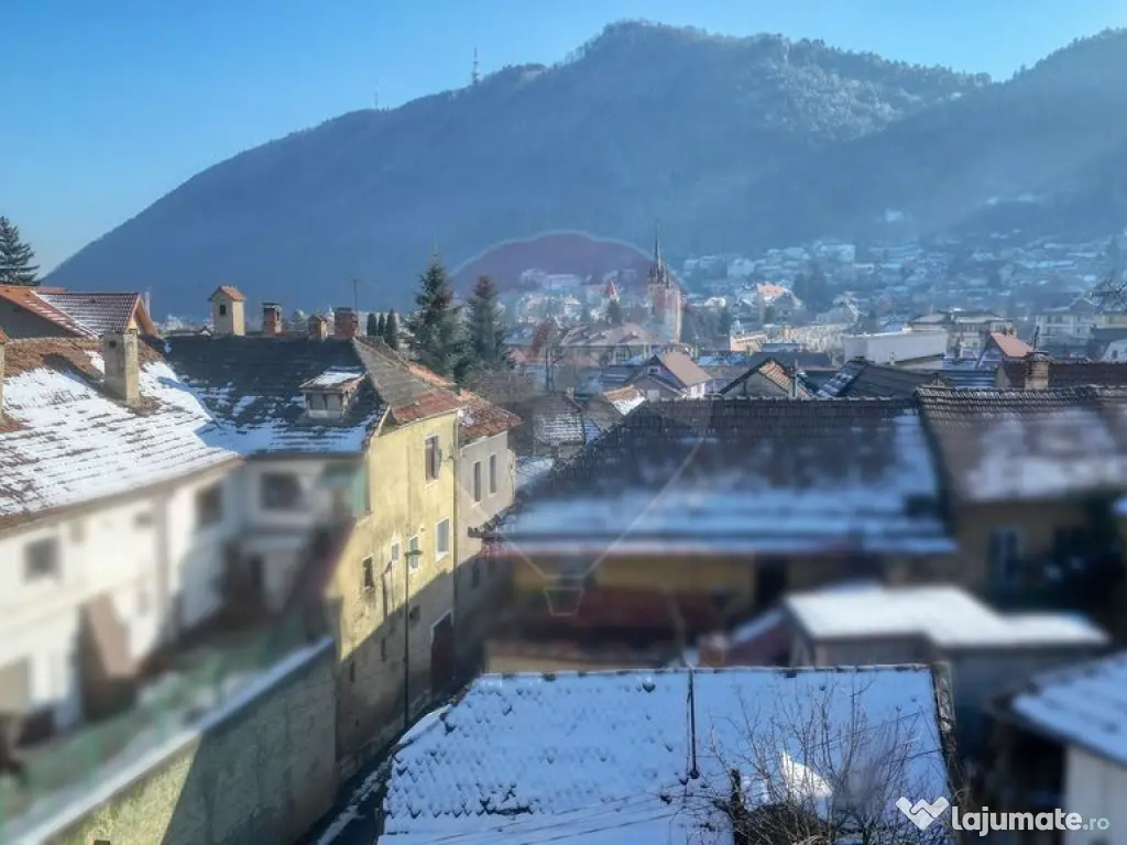 De vânzare – Casă veche cu potențial, Scheii Brașov...