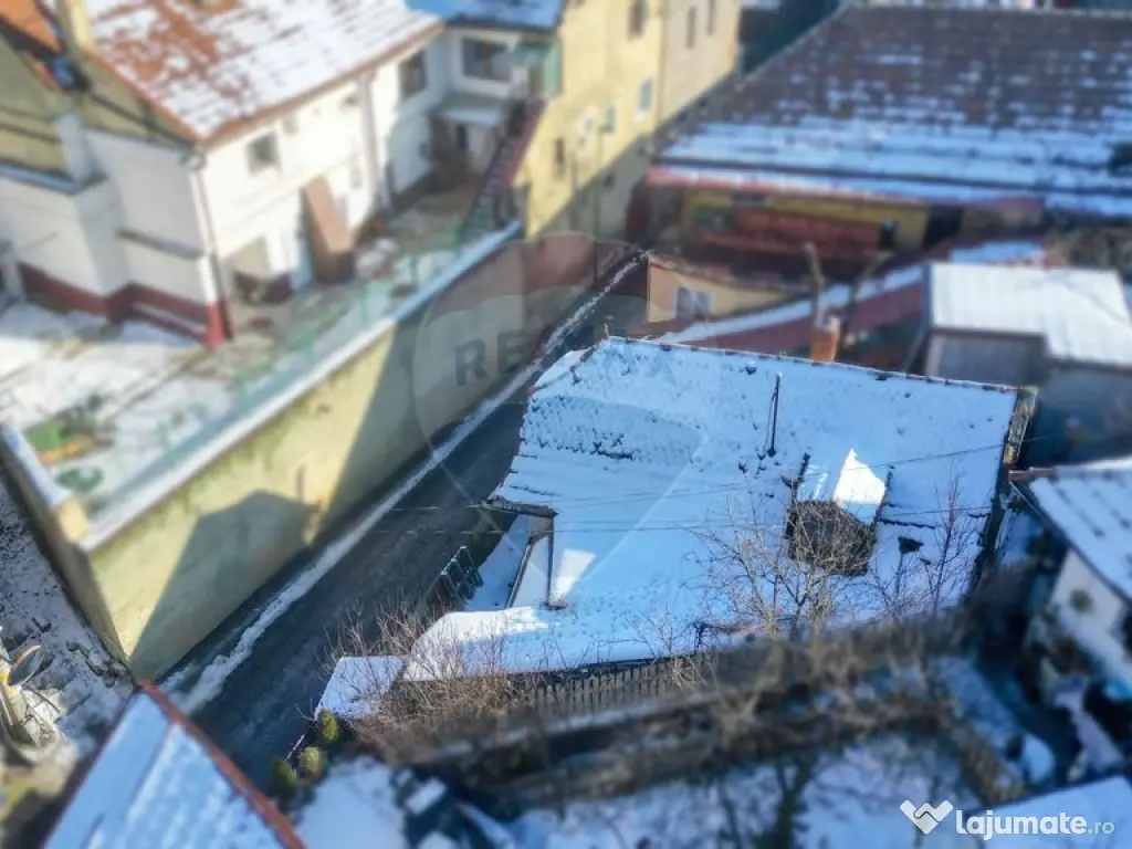 De vânzare – Casă veche cu potențial, Scheii Brașov...