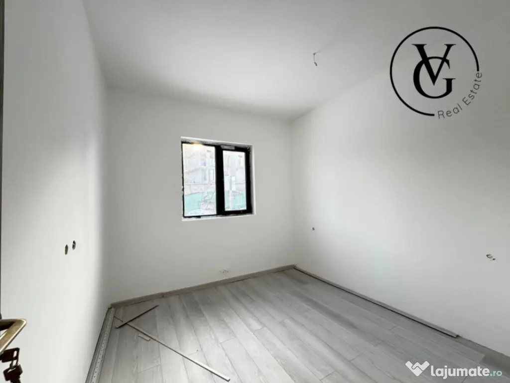 Casa la sol, 4 camere - 269 mp - Navodari 