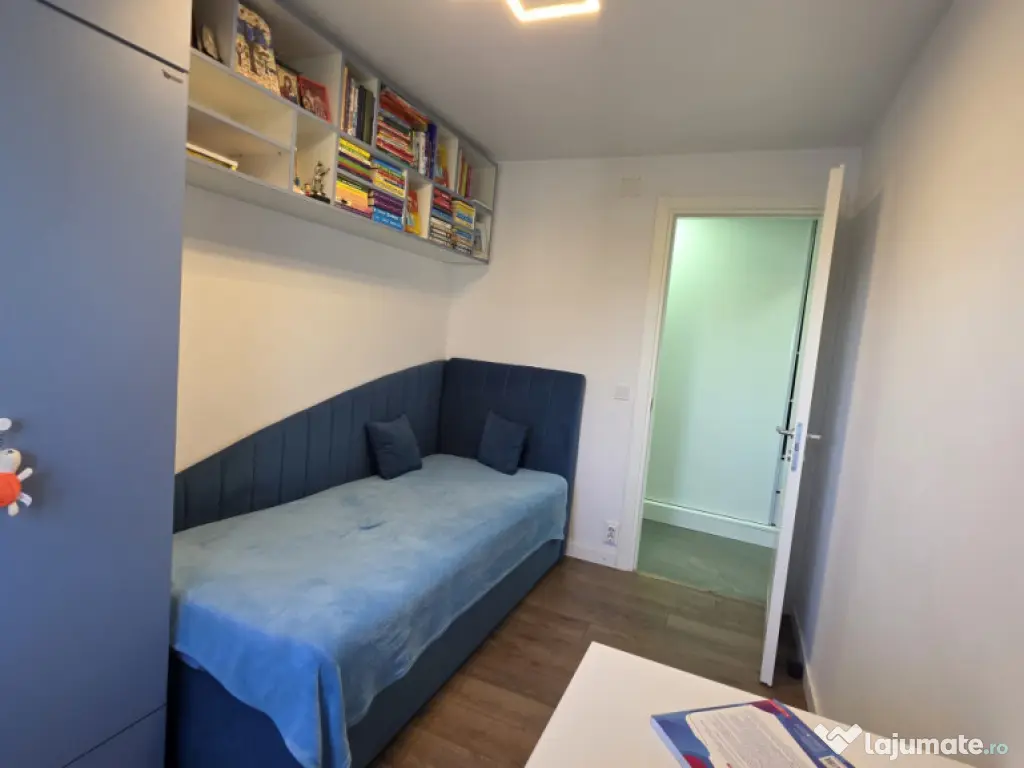 Apartament 3 camere, 57,92 mp, zona Vest