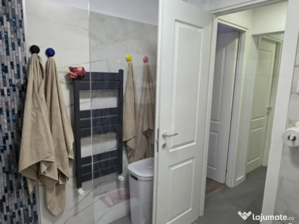 Apartament 3 camere, 57,92 mp, zona Vest