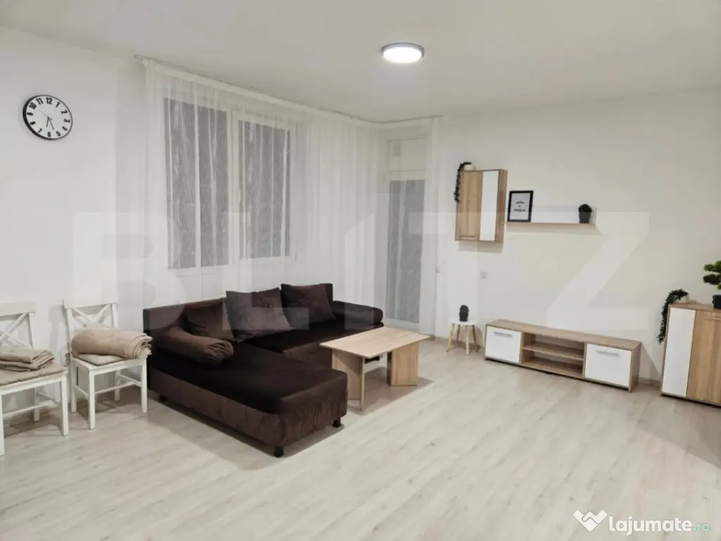 Apartament semidecomandat, mobilat si utilat, zona Eroilor