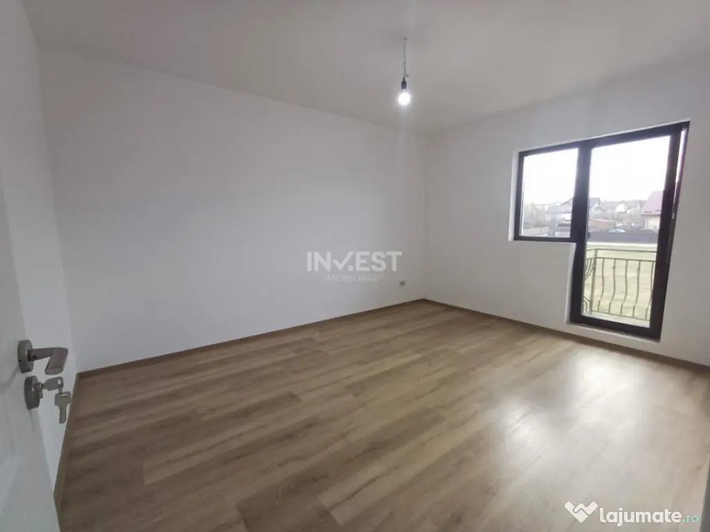 APARTAMENT CU 2 CAMERE, etaj 1 , DECOMANDAT, CAPAT CUG-LUNCA 