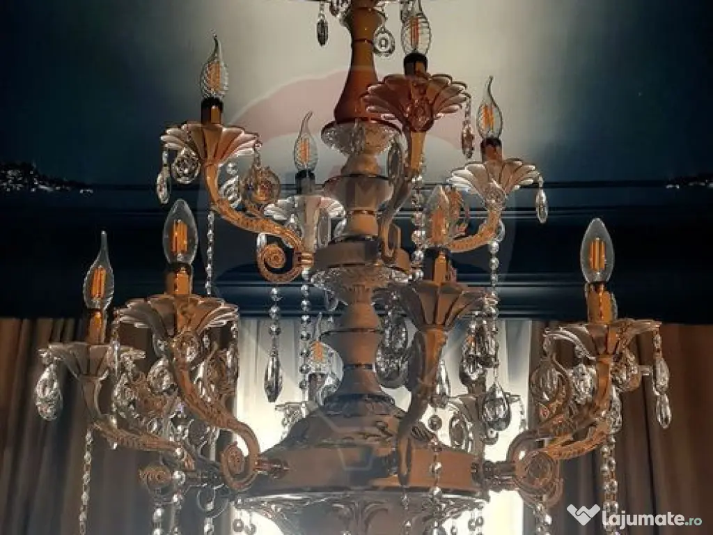 Apartament de lux în stil baroc cu 2 camere de închiria... 