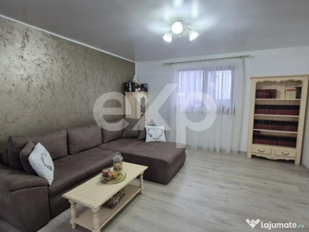 Casă modernă cu încălzire în pardoseală și terasă ?? 