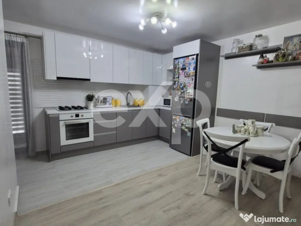 Casă modernă cu încălzire în pardoseală și terasă ?? 