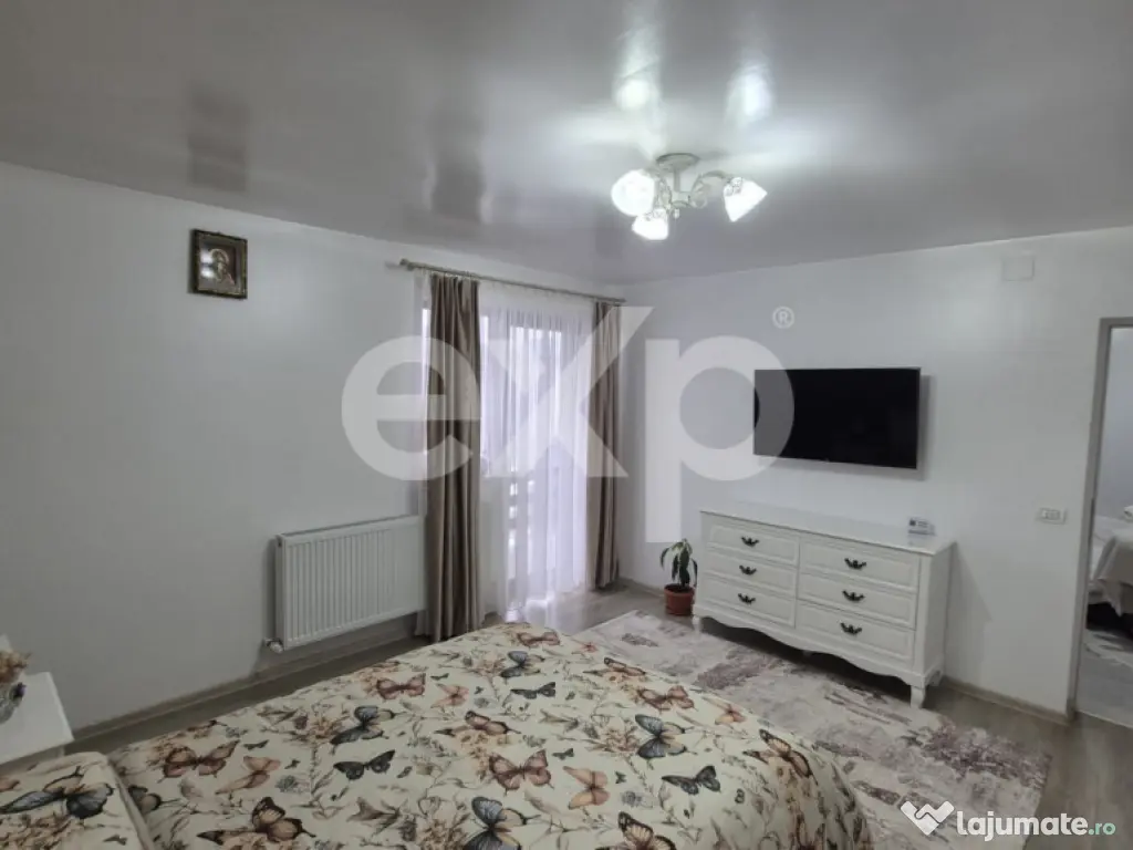 Casă modernă cu încălzire în pardoseală și terasă ?? 