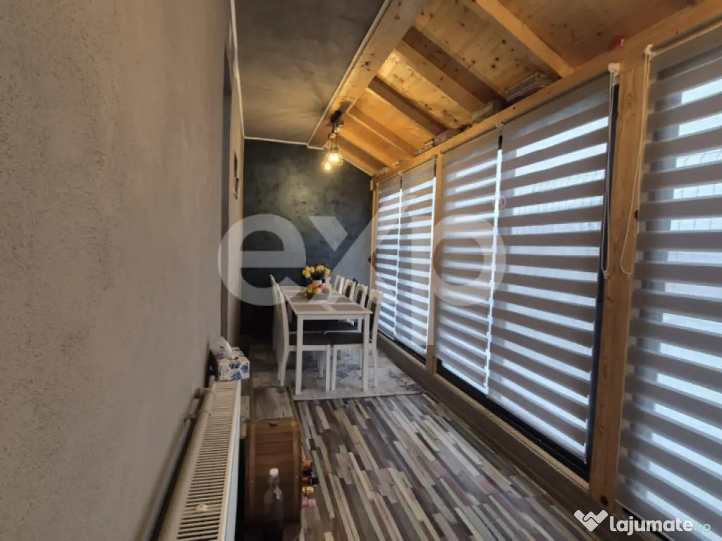 Casă modernă cu încălzire în pardoseală și terasă ?? 