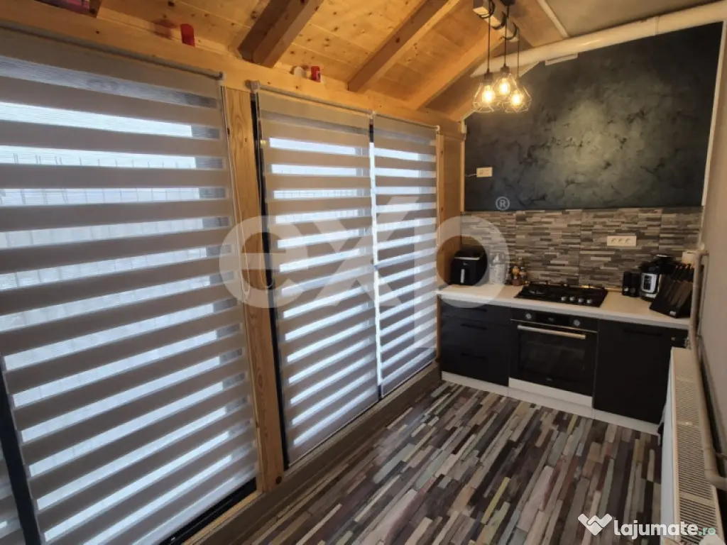 Casă modernă cu încălzire în pardoseală și terasă ?? 