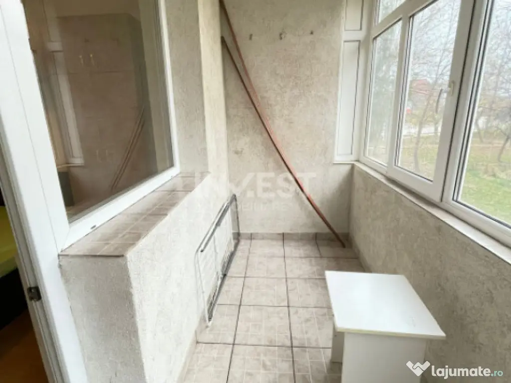 Apartament 2 camere-Podul de Piatra-etaj 1-bloc fara risc 