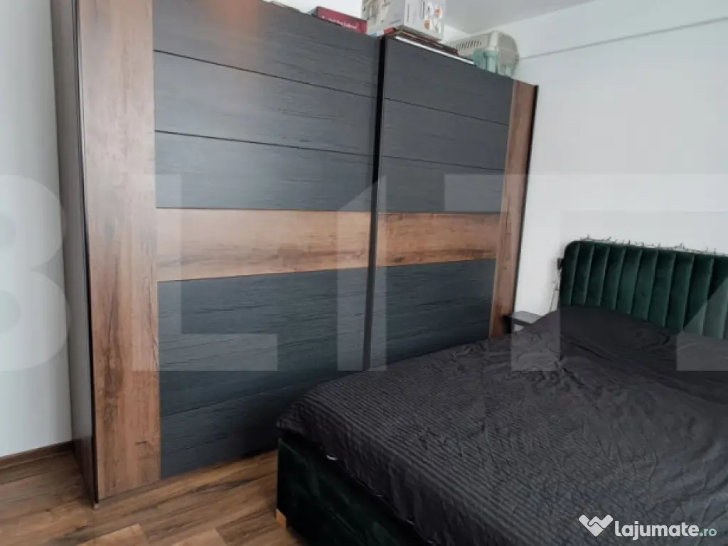 Apartament cu 3 camere, 50 mp, la etajul 2, cu balcon, in zo