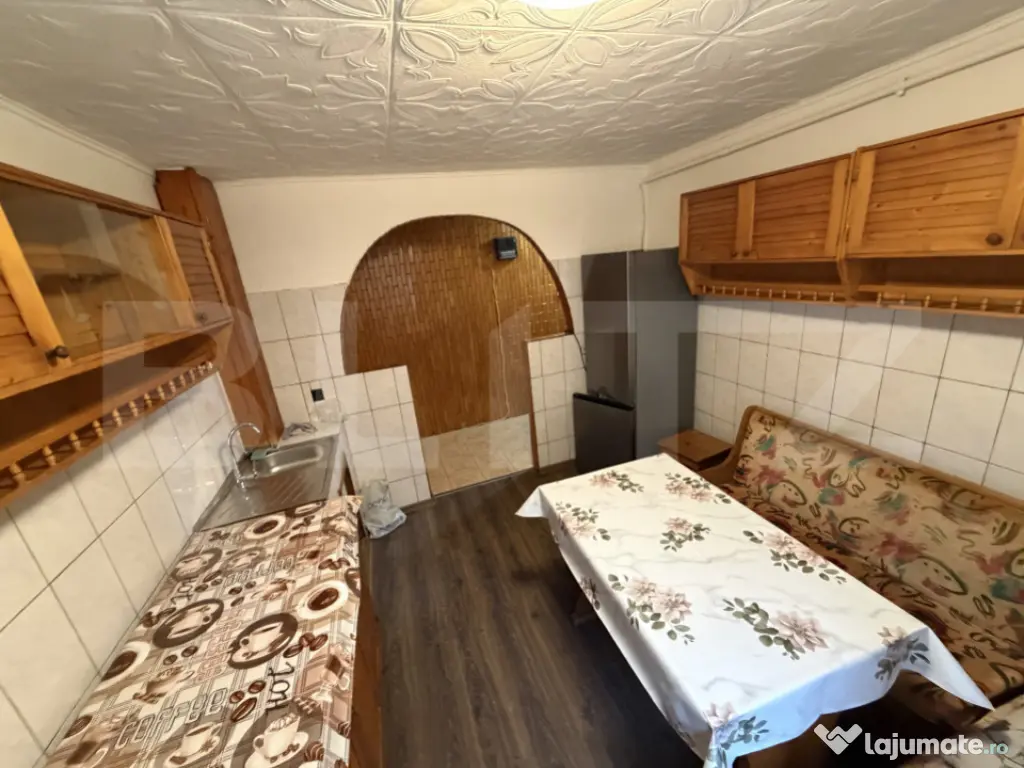 Apartament 2 camere, 55 mp, zona Cetate
