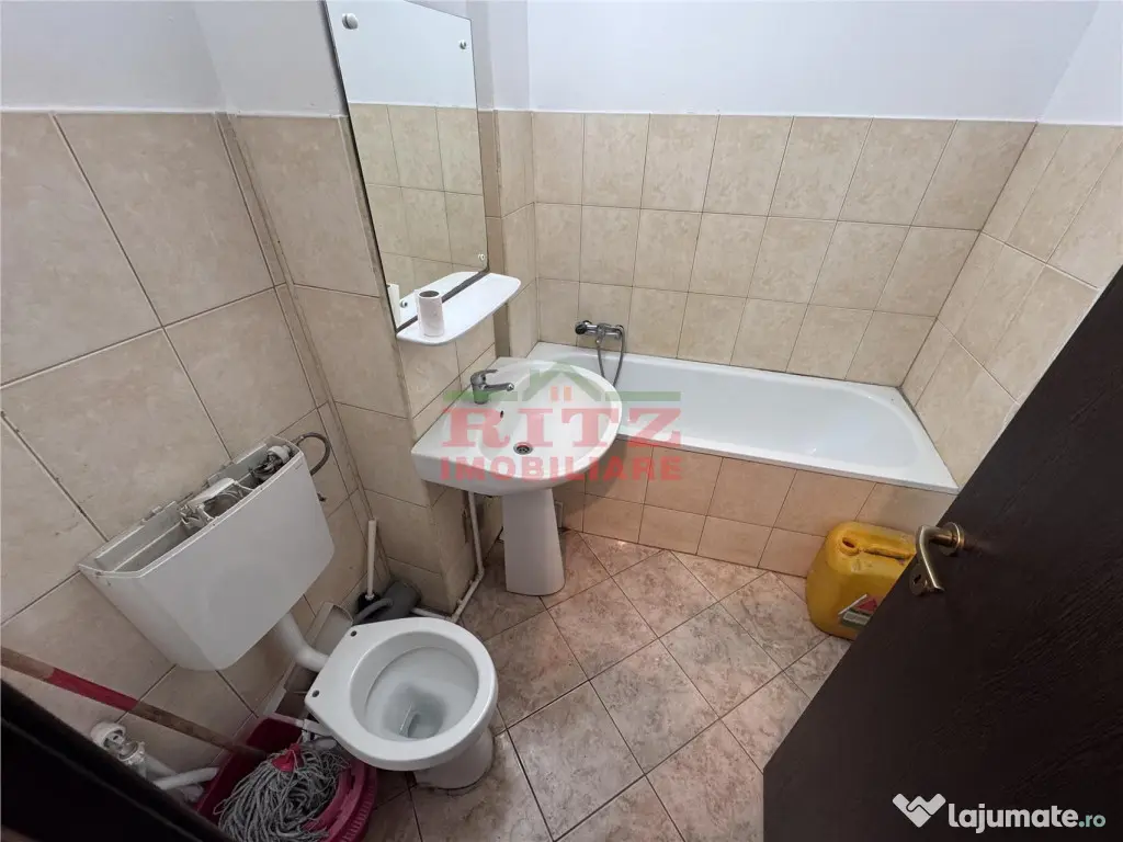 Nou! Ap. 2 cam., S=53 mp, mansarda, zona Eugen Ionescu!