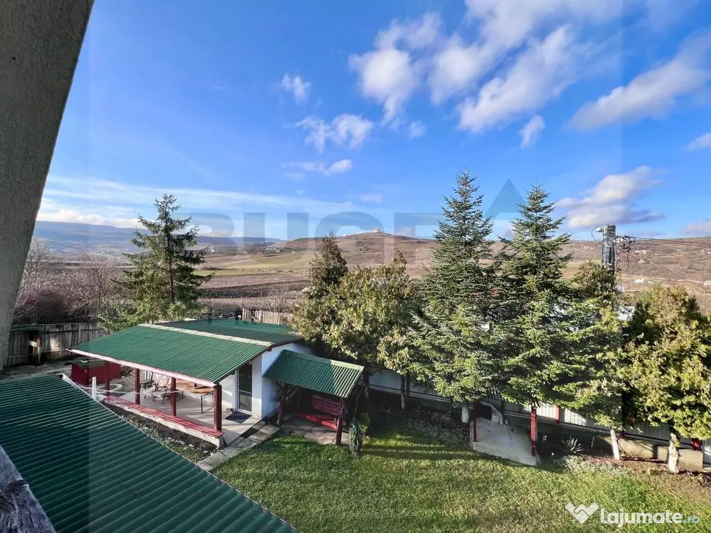 Casa individuala, 5 camere, 150mp utili, 700mp teren, Col...