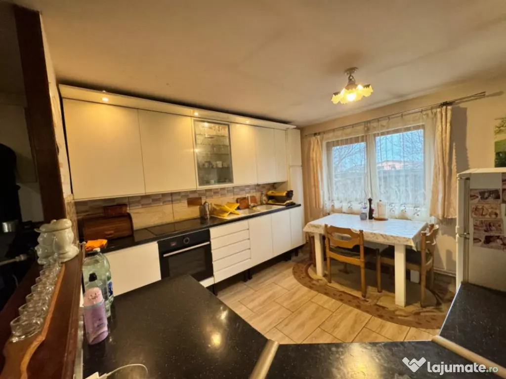 ???? Casă cochetă cu terasă | 5 ari teren