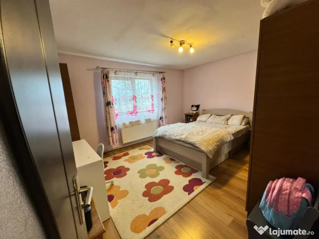 ???? Casă cochetă cu terasă | 5 ari teren