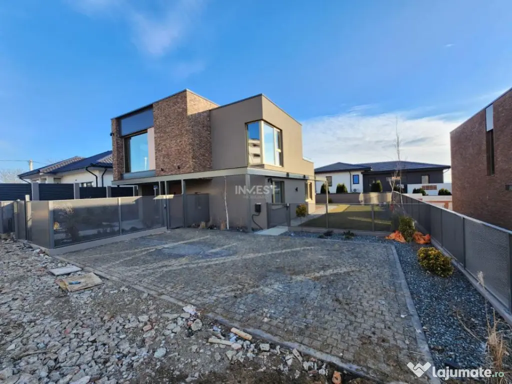 Vilă High-End în Miroslava – Stil, Lumină și Arhitectu 