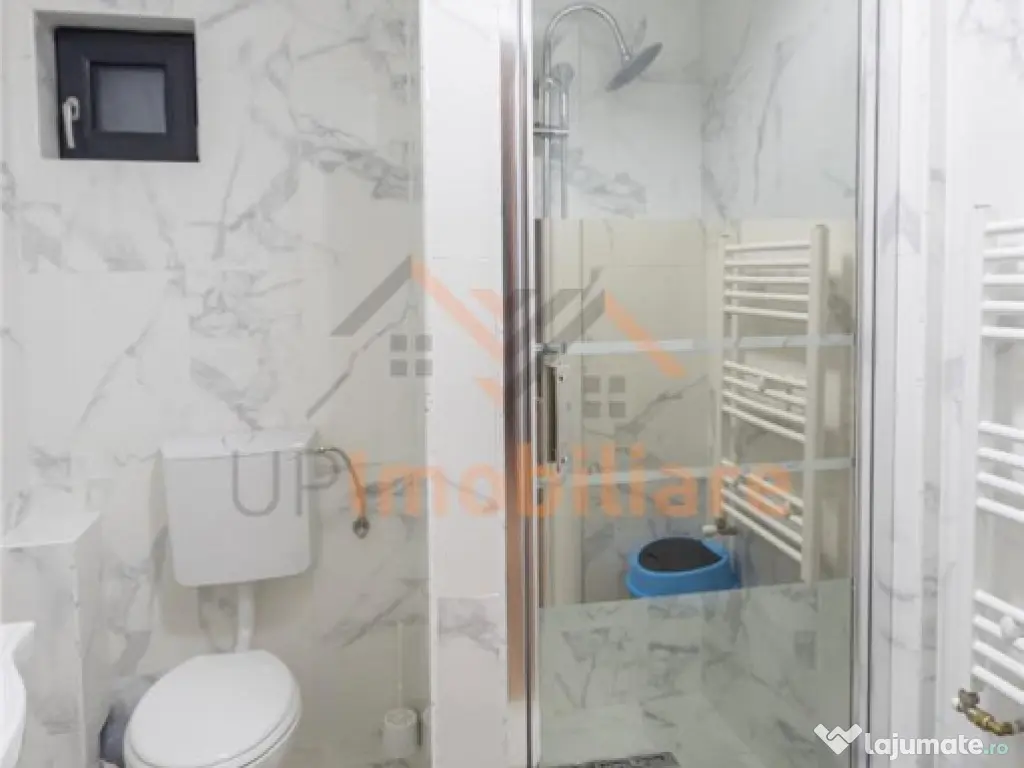 VILA DE INCHIRIAT | 11 CAMERE | 650 MP | ORADEA | BIHOR 