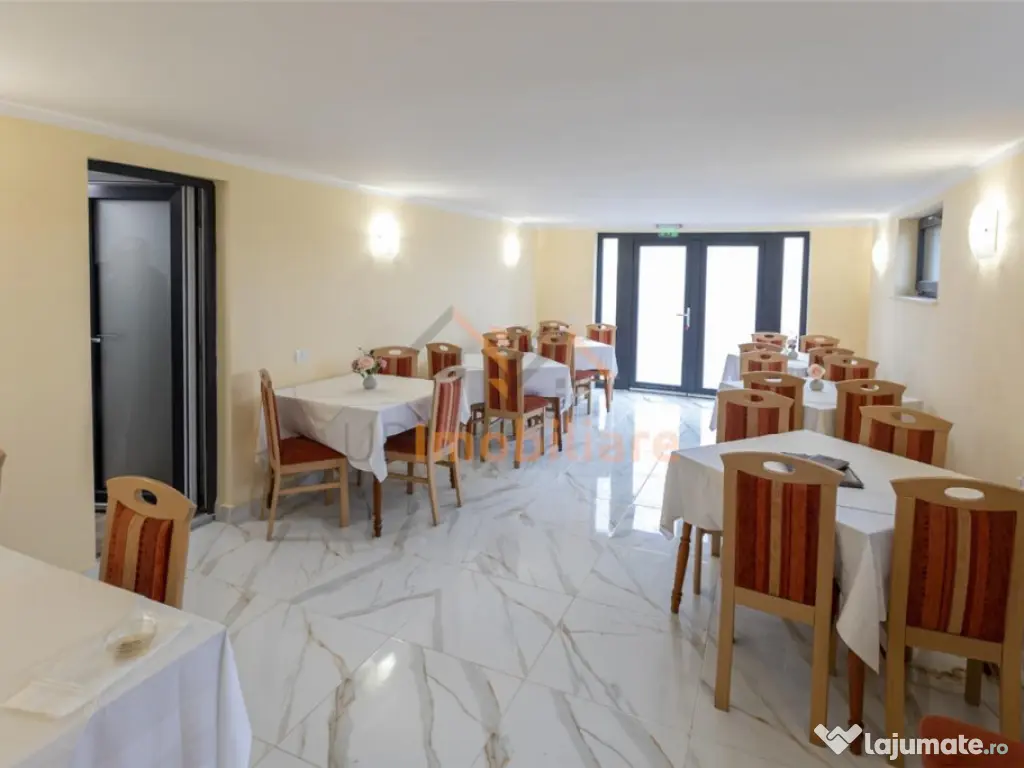 VILA DE INCHIRIAT | 11 CAMERE | 650 MP | ORADEA | BIHOR 