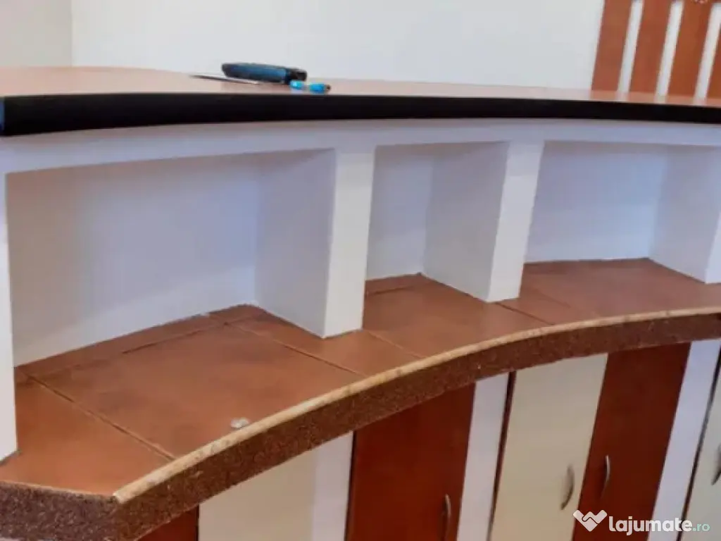 Apartament la mansarda zona Valea Aurie