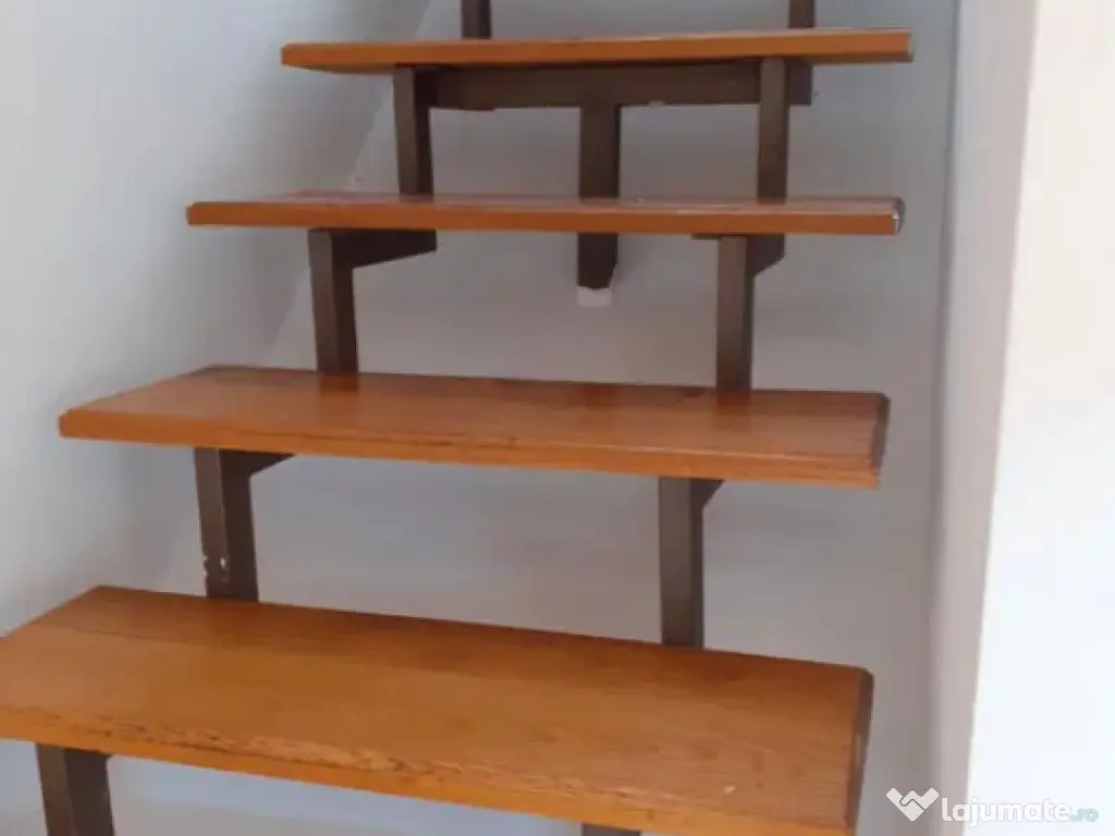 Apartament la mansarda zona Valea Aurie