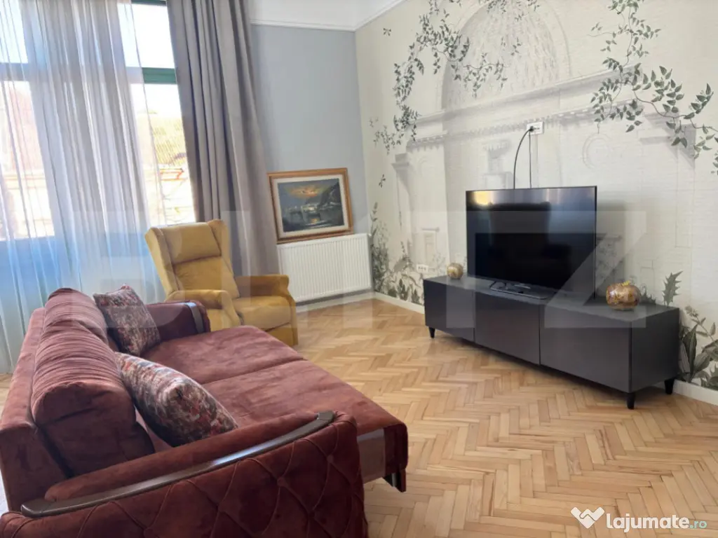 Vilă istorică 3 camere, 100 mp, zona Central