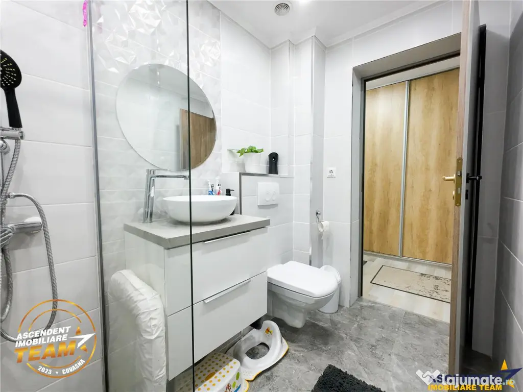 3D! Decomandat, luminos, primitor, 2 balcoane, Simeria, Sfan 