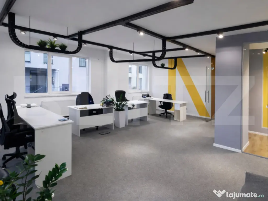 Birou finisat clasa A, 220 mp, zona Calea Turzii, 3 parcari