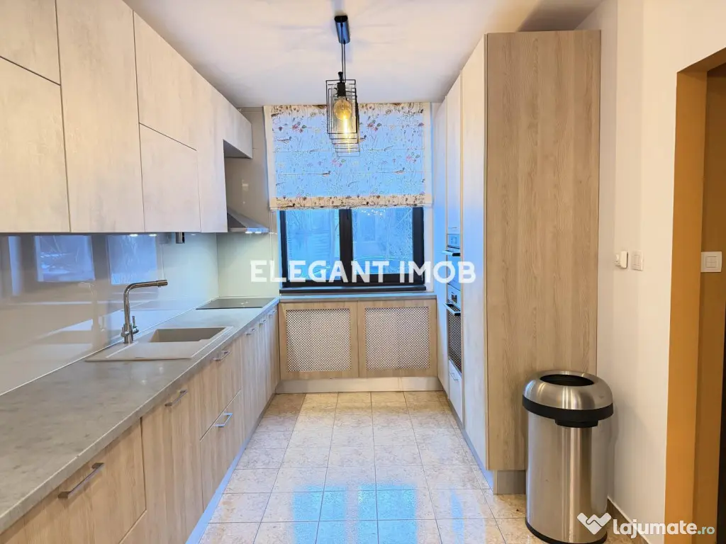 Vila Corbeanca Forest